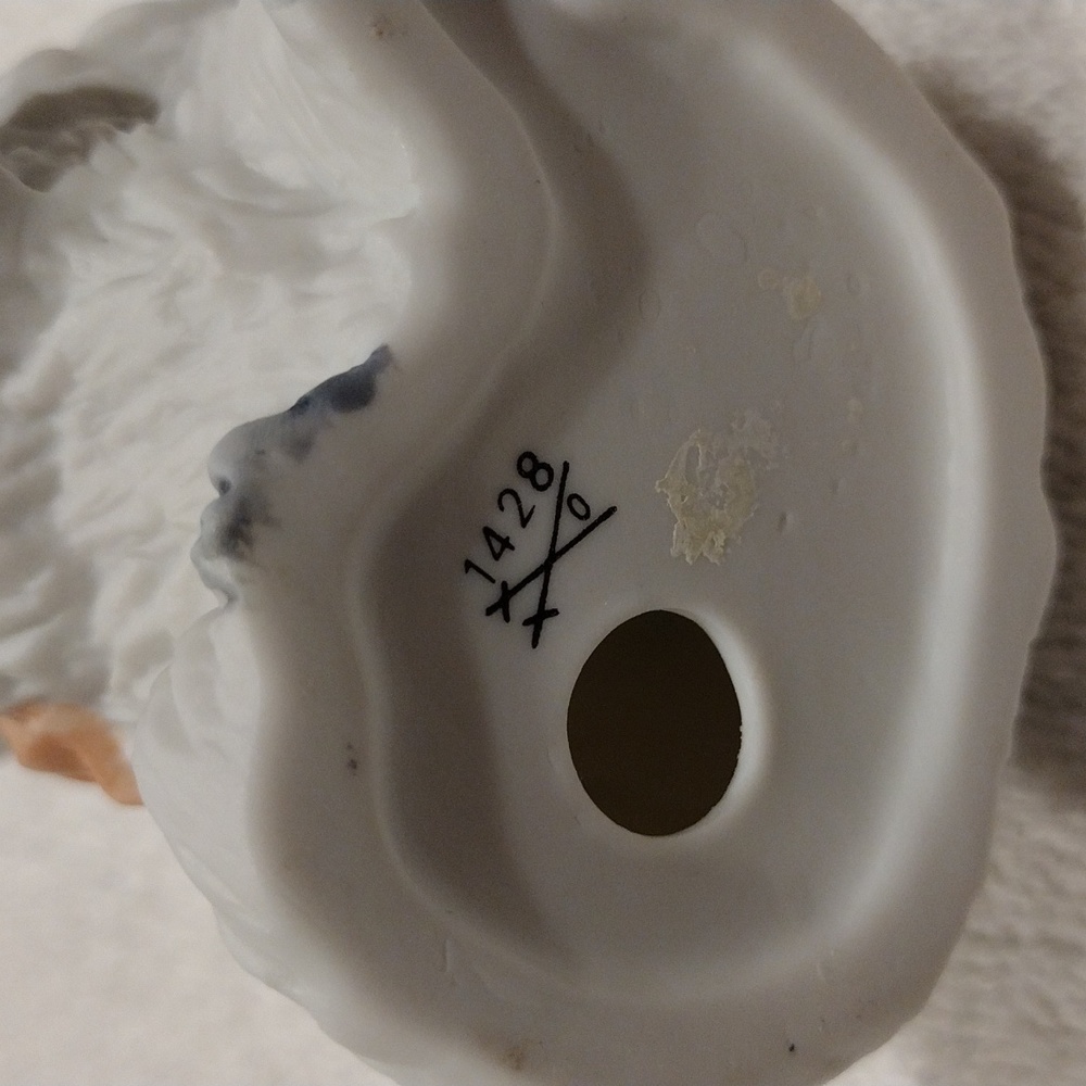 Vintage, Homco porcelain cat with pink bow. - Picture 3 of 4